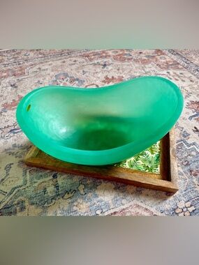 Mid-Century Modern Style Frosted Seafoam Bowl – Kidney Shape